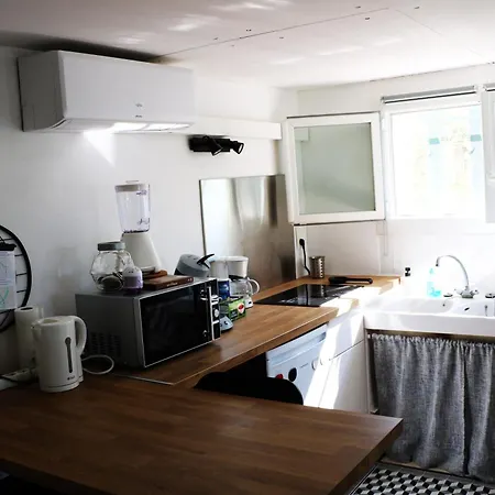 Studio Tres Pres D'Arles Et Au Calme Extérieur photo